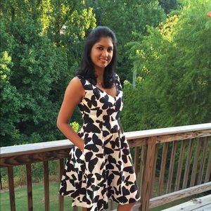 Meet your Posher, Divya